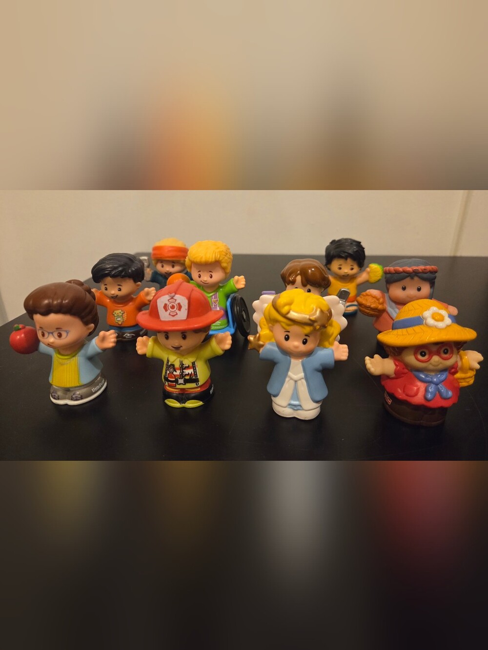 Little People Lot Of 10